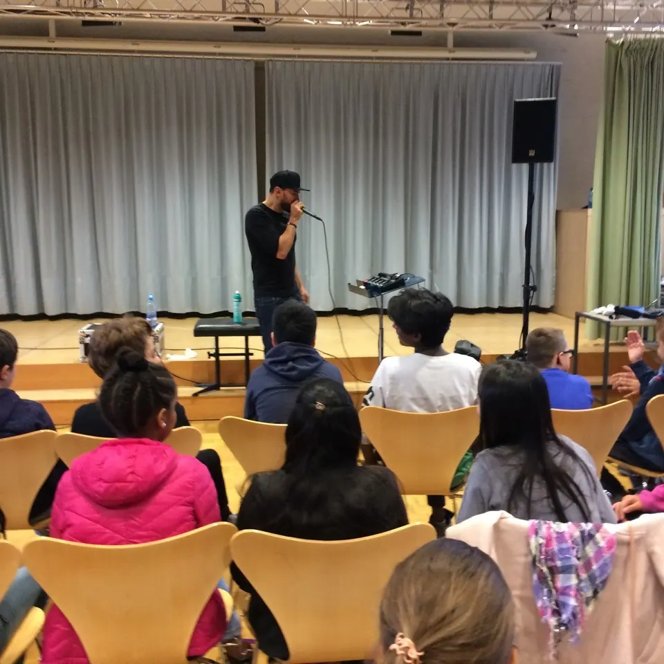 Human Beatbox mit Camero – Bild 1 von 8