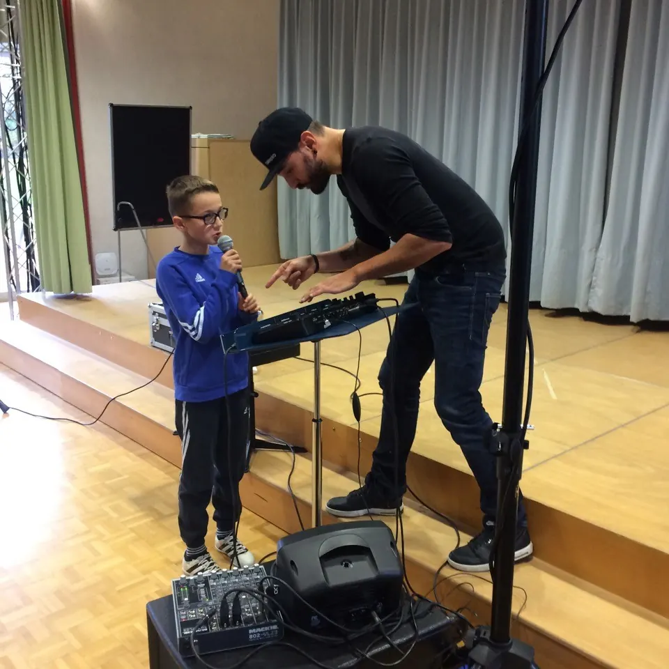 Human Beatbox mit Camero – Bild 5 von 8