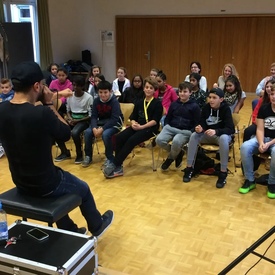 Human Beatbox mit Camero – Bild 7 von 8